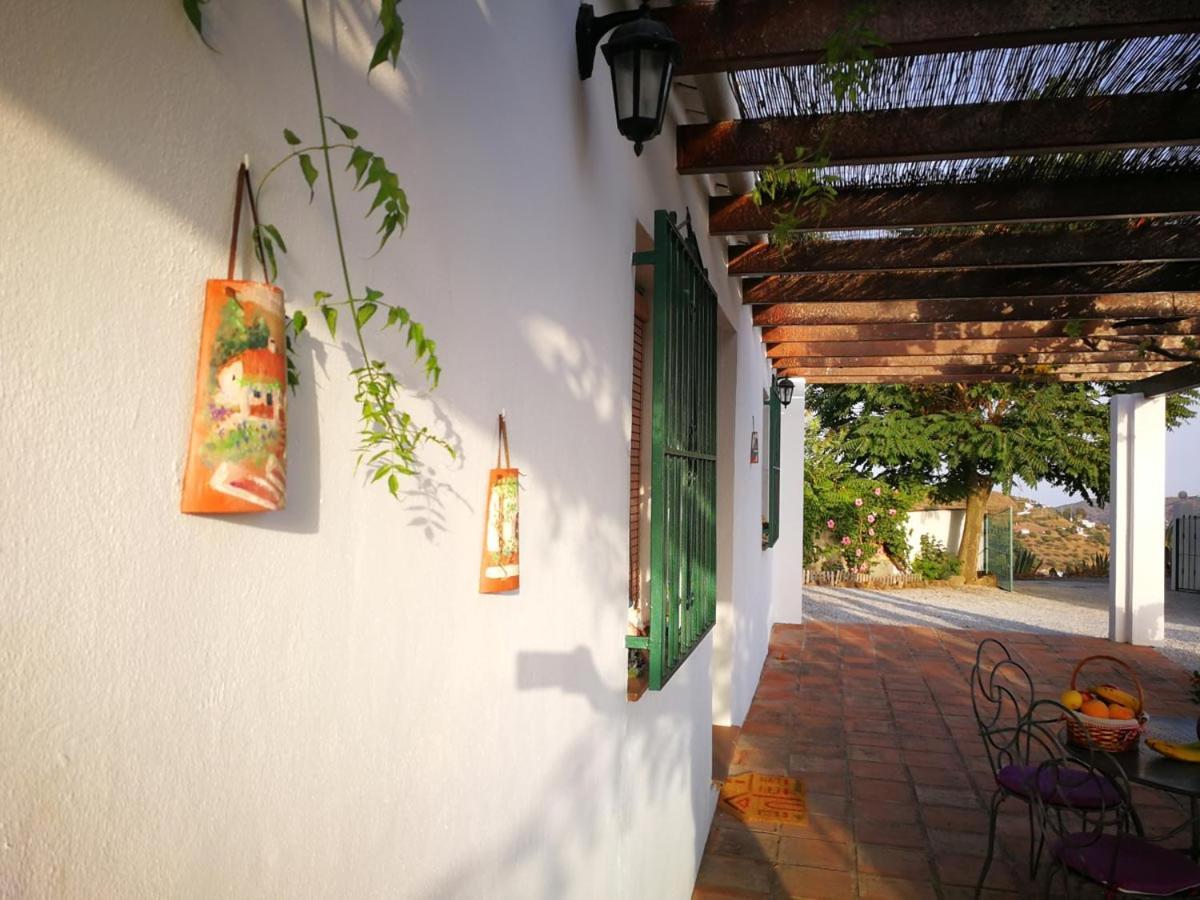 Casa Lola Villa Sayalonga Bagian luar foto